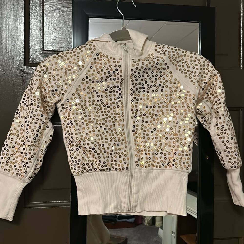 Mary Kate and Ashley hoodie; youth M (7/8)